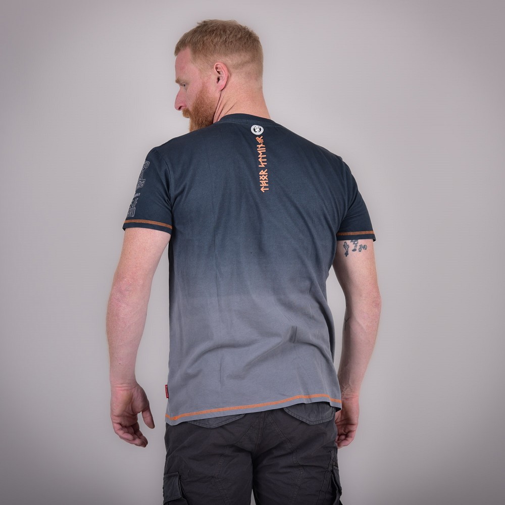 T-SHIRT HAMMER