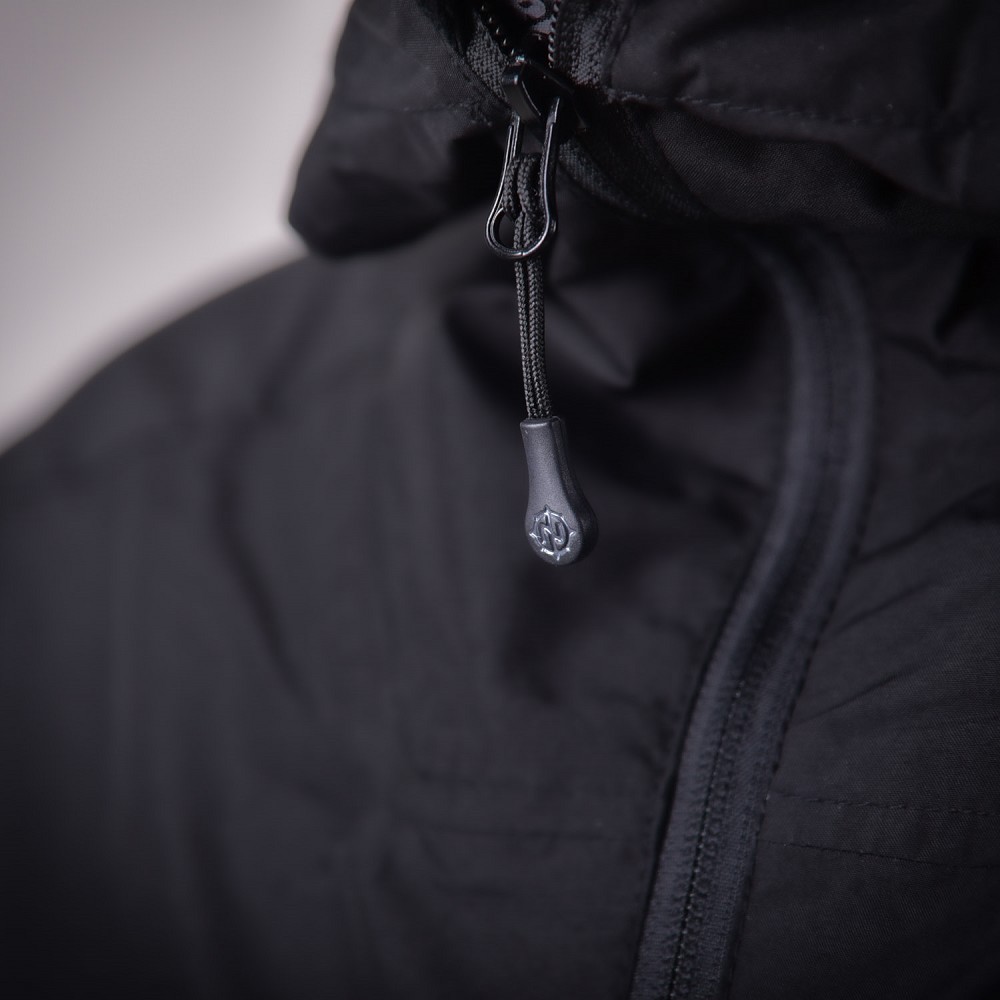 JACKE SKARSTIND JACKE SKARSTIND