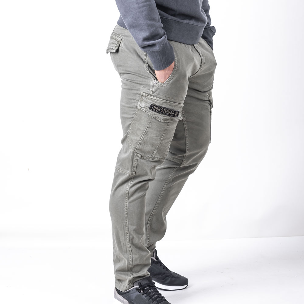 CARGOHOSE EGGERT OLIV (O. GÜRTEL) CARGOHOSE EGGERT OLIV (O. GÜRTEL)