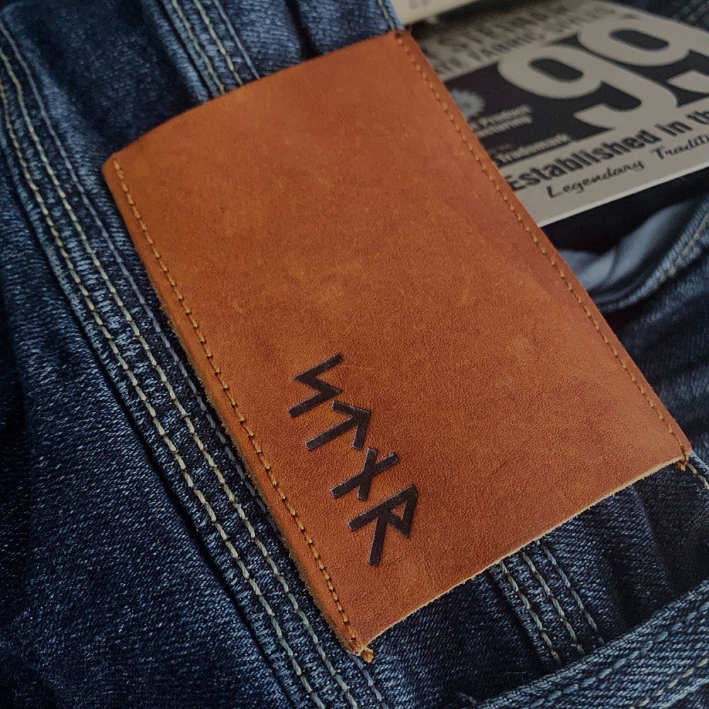 JEANS BJORGOLF MITTELBLAU (O. GÜRTEL) JEANS BJORGOLF MITTELBLAU (O. GÜRTEL)