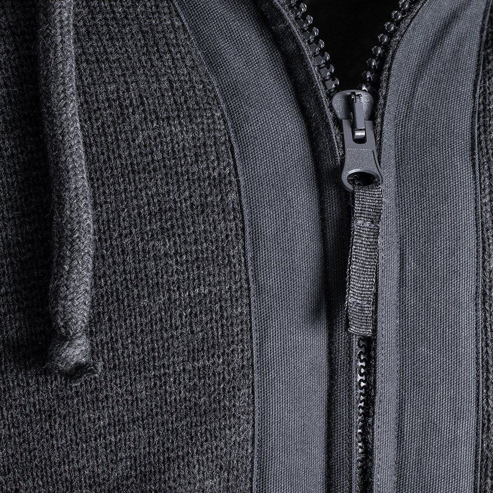 STRICKJACKE VÅLD