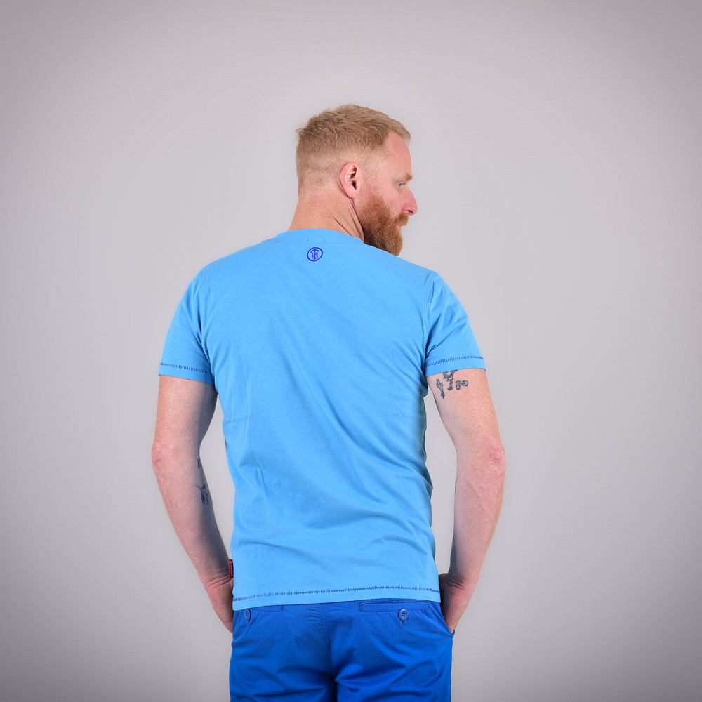 T-SHIRT CONNECTION