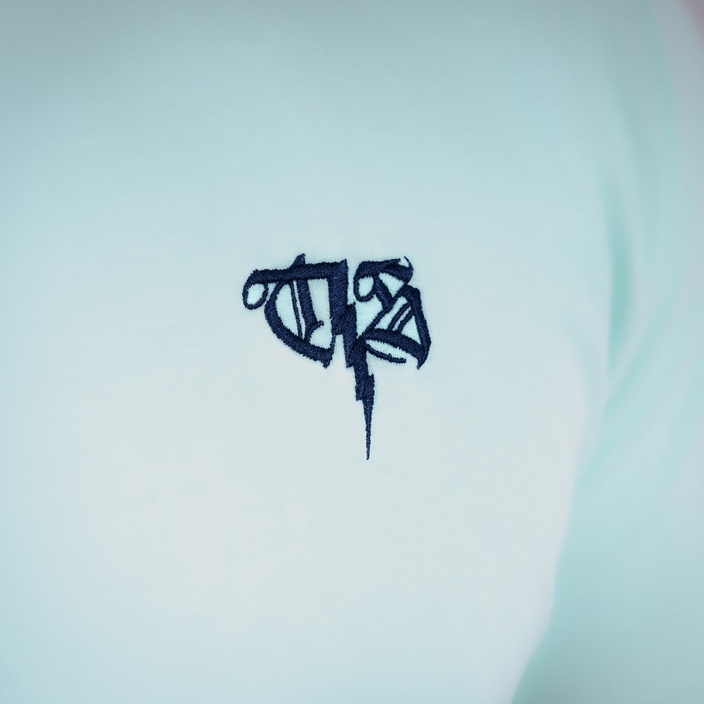 T-SHIRT NESET