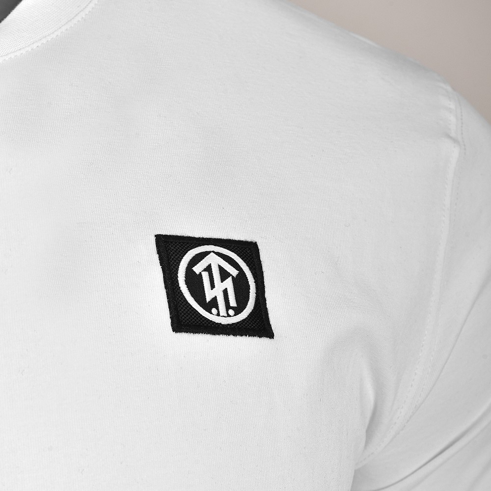 T-SHIRT SKRE T-SHIRT SKRE