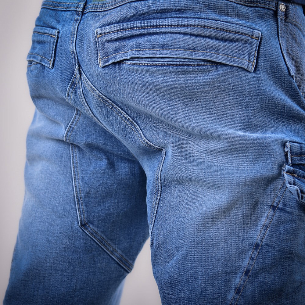 CARGOJEANSSHORTS KORT (O. GÜRTEL) CARGOJEANSSHORTS KORT (O. GÜRTEL)