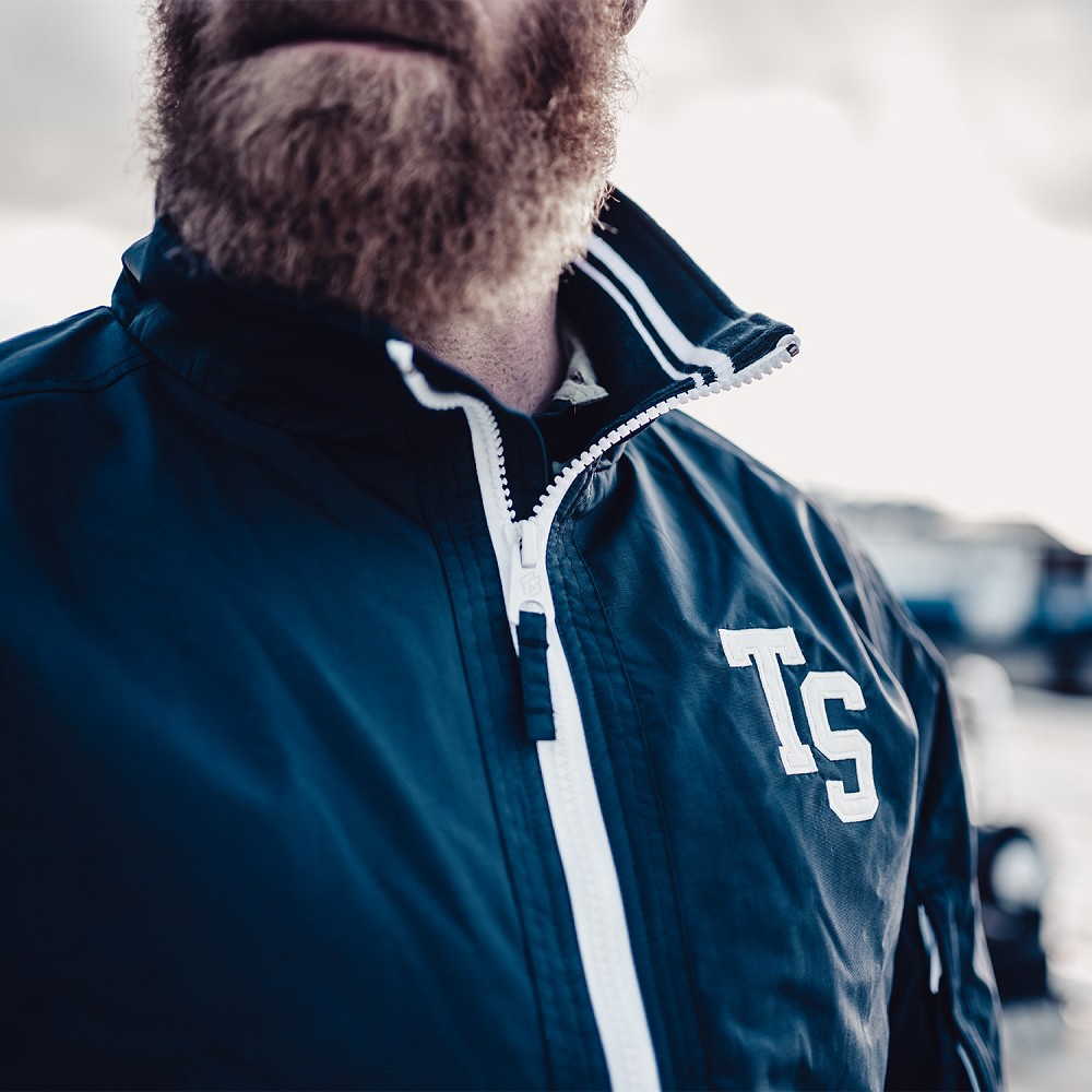 JACKE DIVISION
