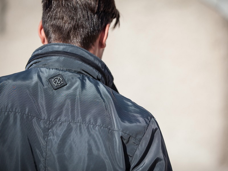 JACKE MAGNA JACKE MAGNA