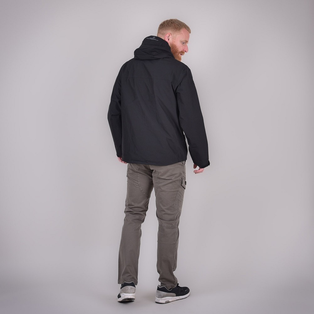JACKE SKARSTIND JACKE SKARSTIND