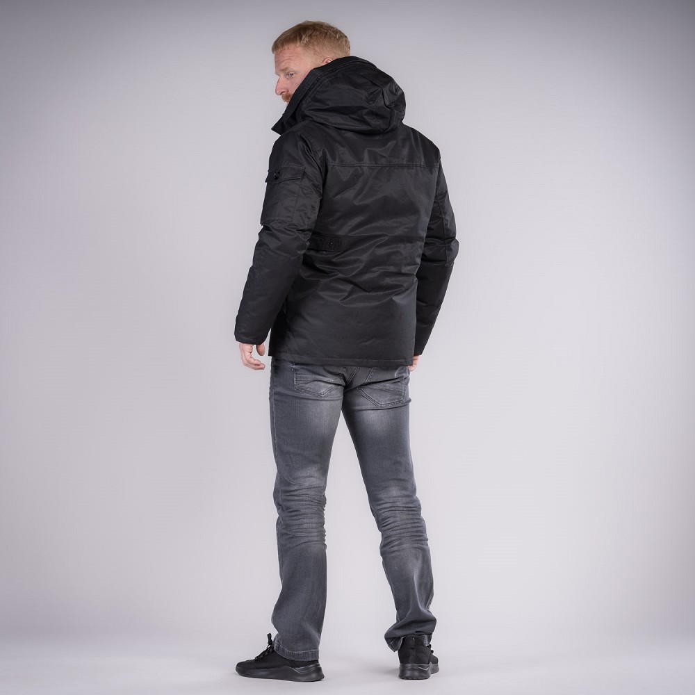 JACKE SKANDEN JACKE SKANDEN