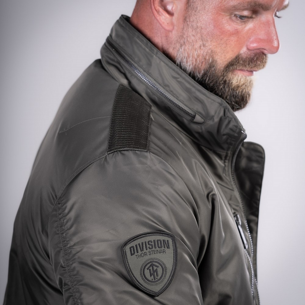 JACKE STETIND JACKE STETIND