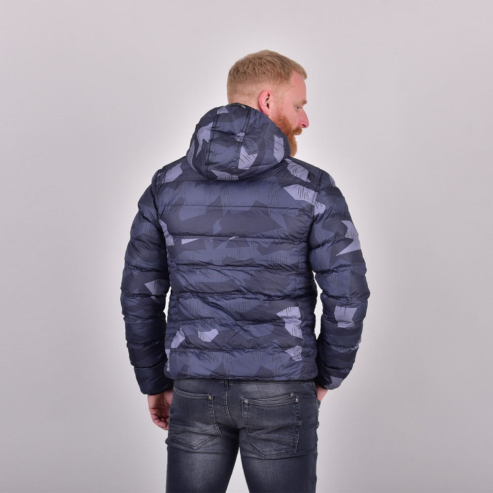 JACKE RÅKVÅG