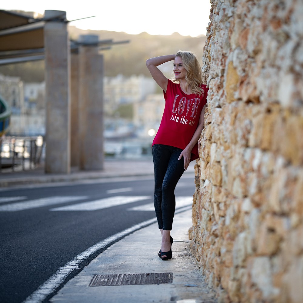 LADIES T-SHIRT LOVE
